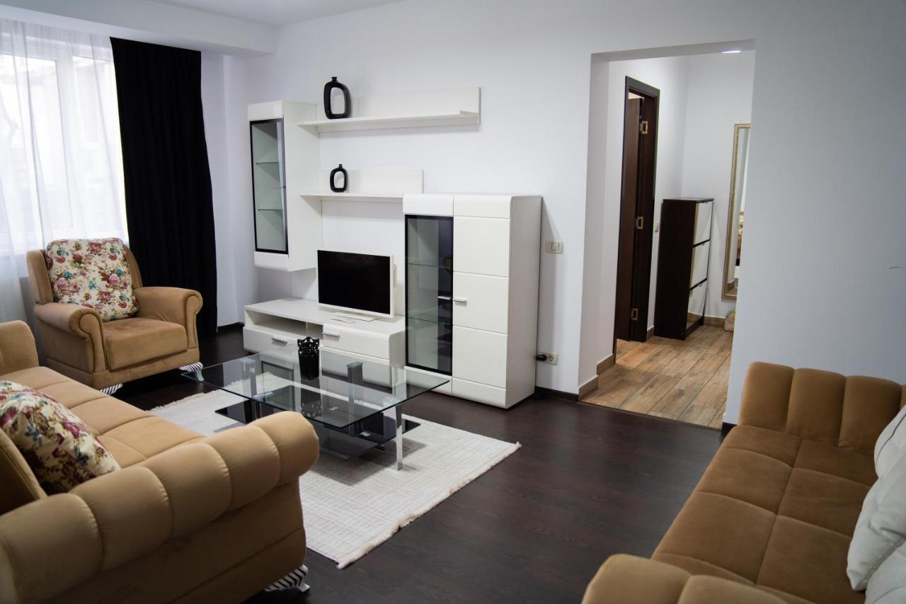 Ultracentral Golden Apartament 2 Suceava Exterior foto